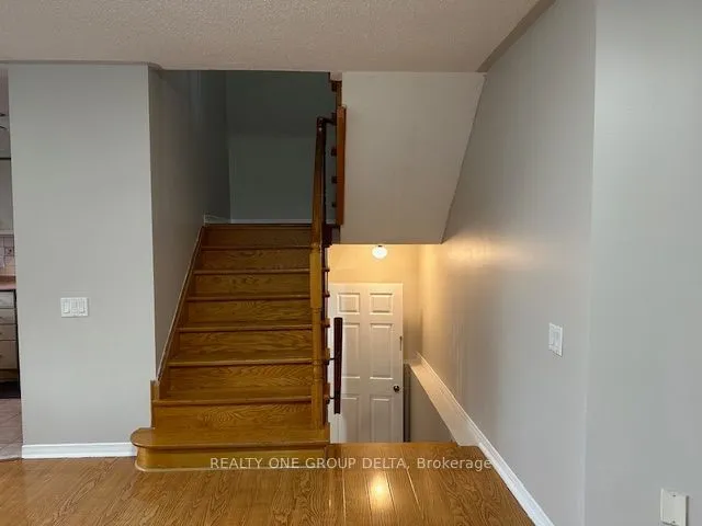 Additional image 12 of 63D View Green Cres