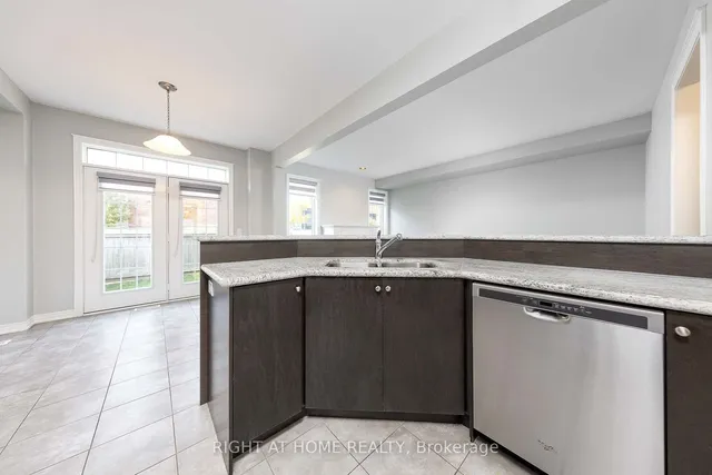 Additional image 18 of 525 Terrace Way