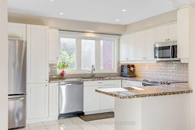 Additional image 15 of 1755 Rathburn Rd Unit 18