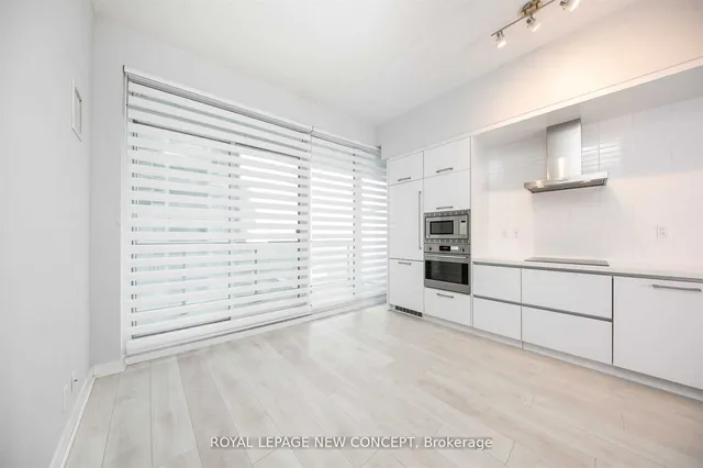 Additional image 5 of 2221 Yonge St Unit 3006