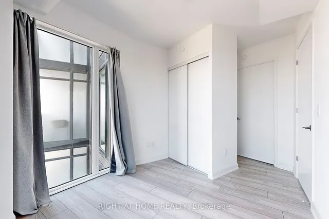 Additional image 19 of 8 Tippet Rd Unit 1410