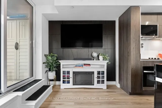 Additional image 14 of 370 MARTHA St Unit 210