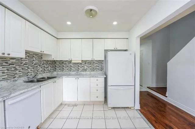Additional image 4 of 43 MELISSA Crt