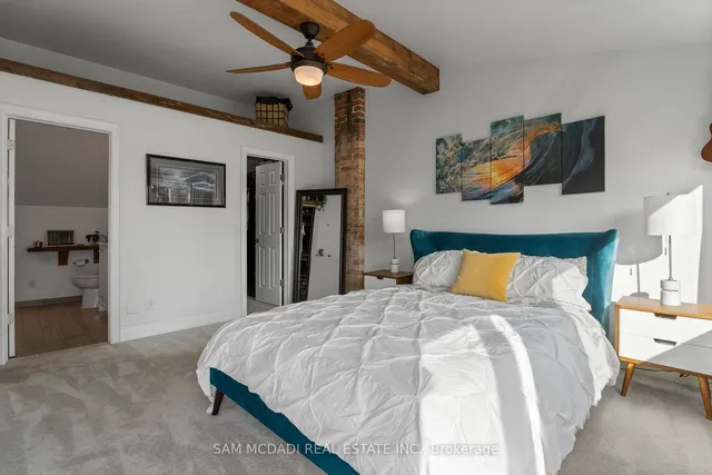 Additional image 22 of 951 Dundas St