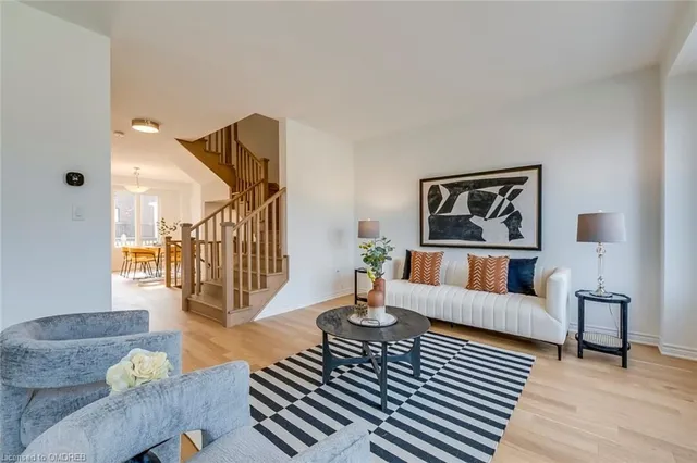 Additional image 15 of 3044 Bramall Gdns