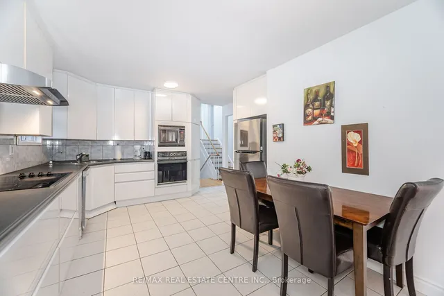 Additional image 14 of 4062 Dunmow Cres