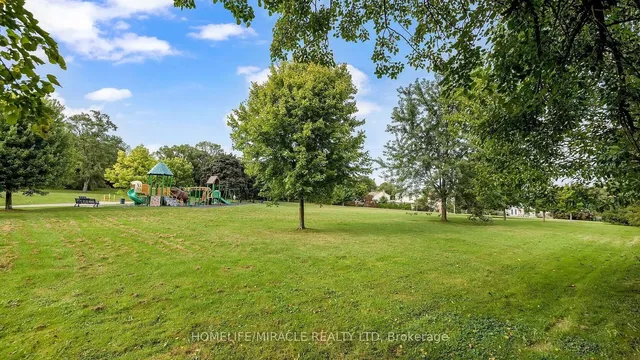 Additional image 34 of 10 highland Tr