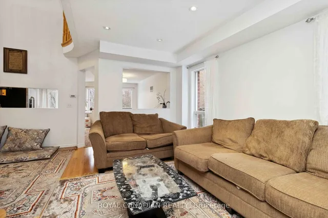 Additional image 8 of 1230 Prestonwood Cres