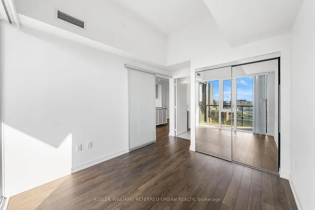 Additional image 20 of 158 Front St Unit 1321