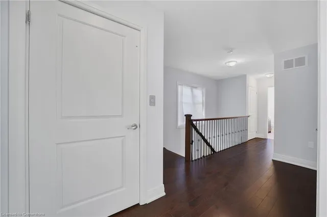 Additional image 19 of 2122 Royal Gala Cir