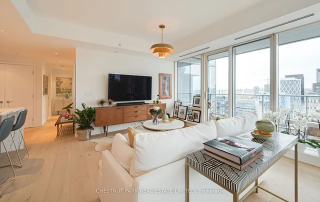 Additional image 13 of 180 University Ave Unit 3206