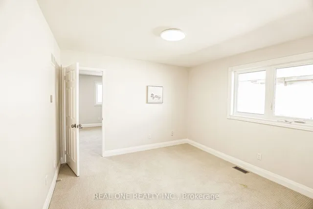 Additional image 31 of 621 Winterton Way