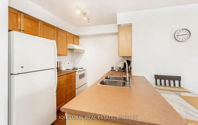 Additional image 19 of 55 Strathaven Dr Unit 301