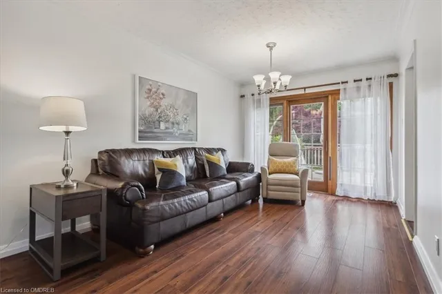 Additional image 11 of 222 Alscot Cres