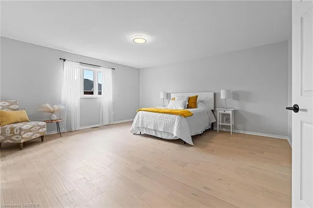 Additional image 14 of 486 Acumen Crt