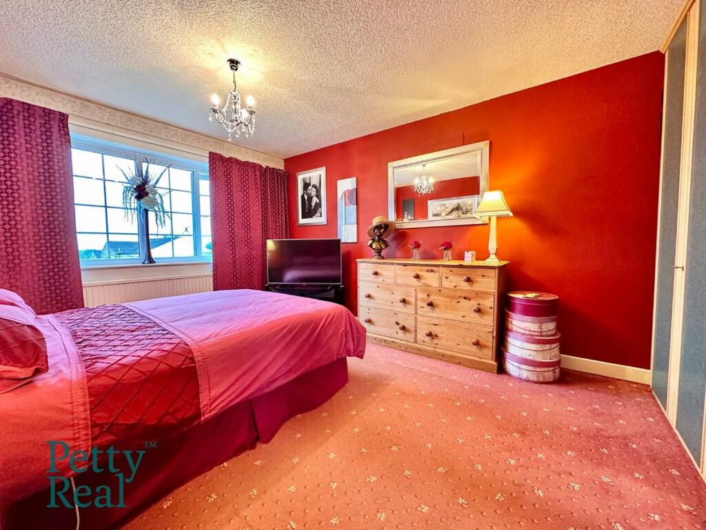 Additional image 14 of Pendle Fields, Fence