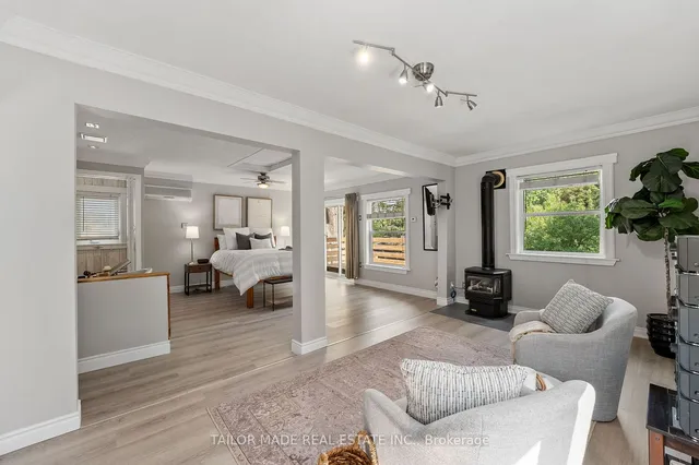 Additional image 16 of 42 Centre St