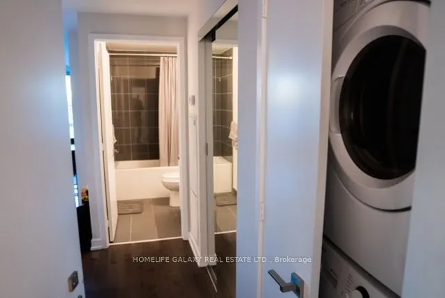 Additional image 10 of 30 Ordnance St Unit 508