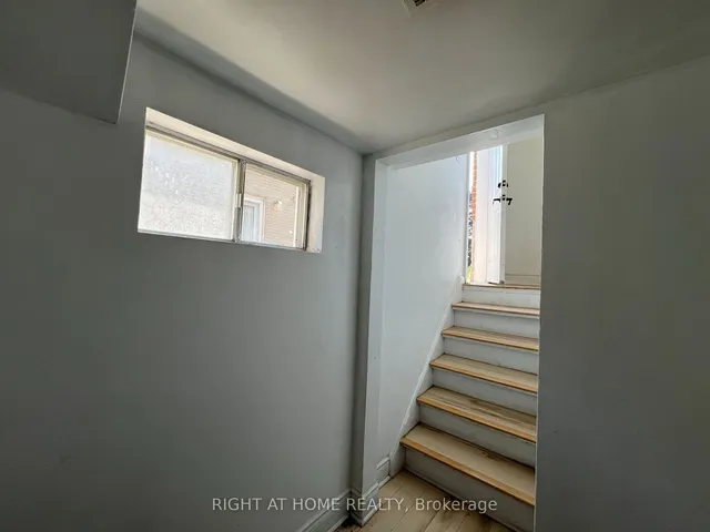 Additional image 15 of 78 Sanford Cres