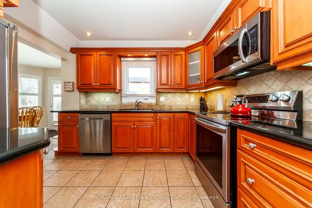 Additional image 9 of 4485 Weymouth Commons Cres