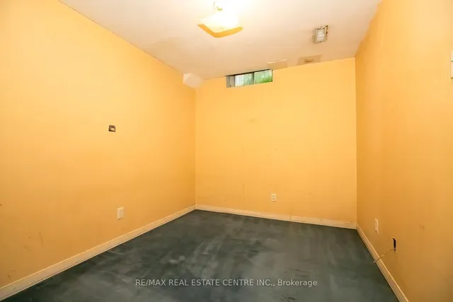 Additional image 31 of 129 Lent Cres