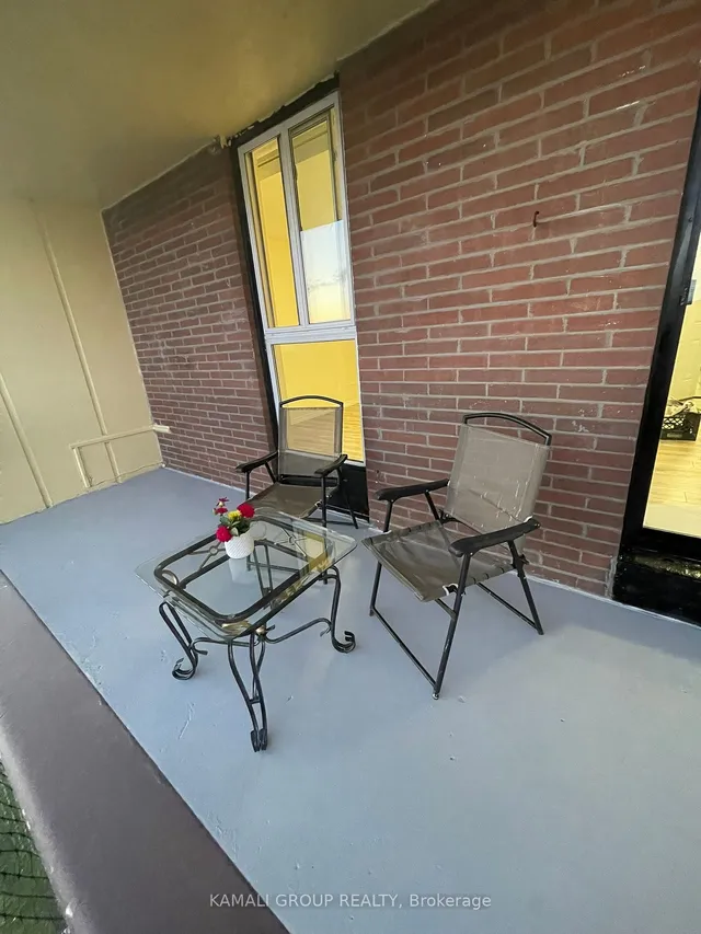 Additional image 18 of 4645 Jane St Unit 727