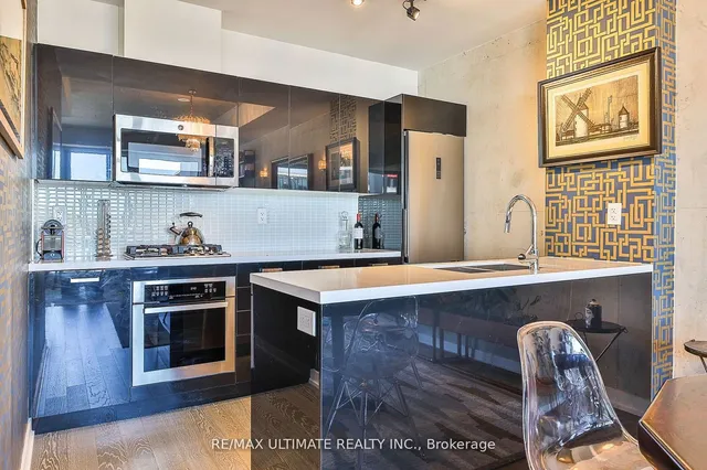 Additional image 13 of 39 Brant St Unit Ph07