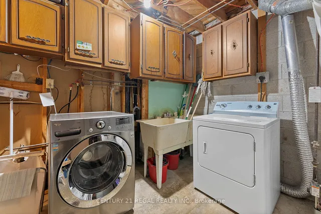 Additional image 37 of 248 Fairglen Ave