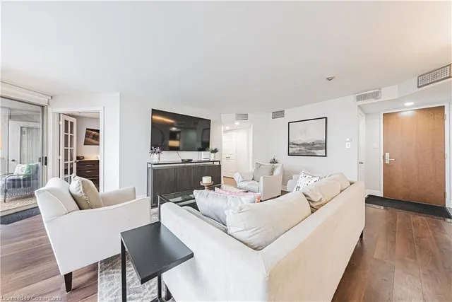 Additional image 11 of 45 Kingsbridge Garden Cir Unit 1502