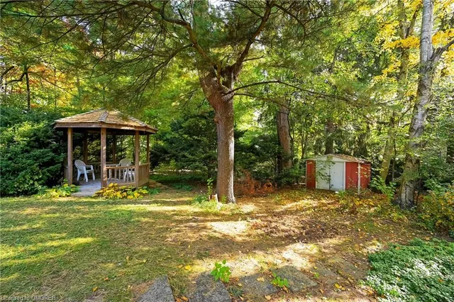 Additional image 18 of 1296 Cumnock Cres