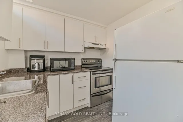 Additional image 22 of 24 Earth Star Tr