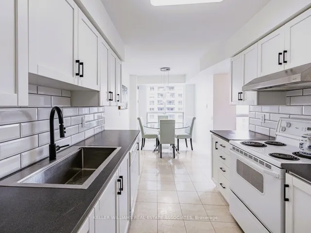 Additional image 11 of 35 Kingsbridge Garden Circ Unit 2112