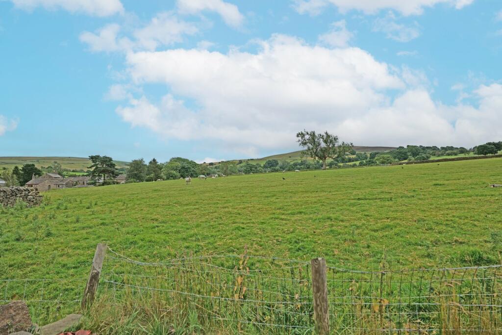 Additional image 2 of Waterloo Road, Kelbrook, BB18