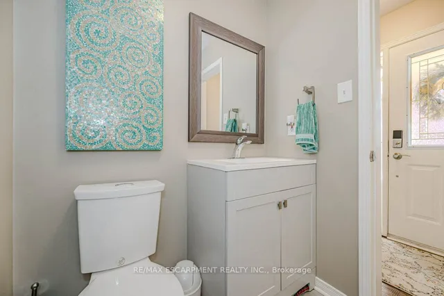 Additional image 17 of 633 Amelia Cres