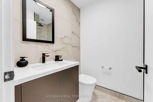 Additional image 8 of 55 Bremner Blvd Unit 1510