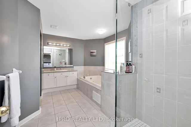 Additional image 30 of 11 Bonavista Dr