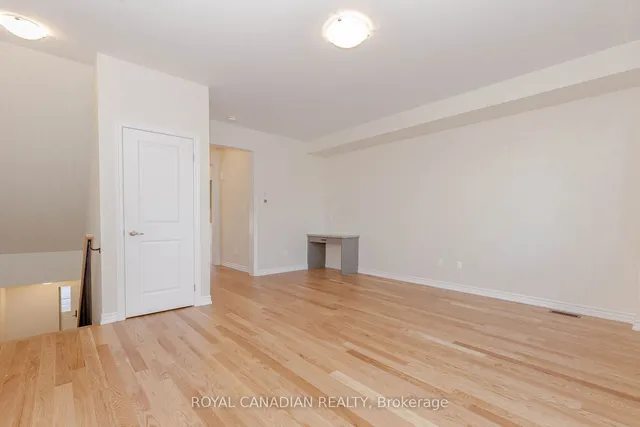 Additional image 11 of 1453 National Common