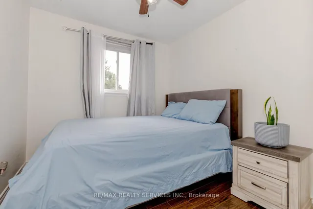Additional image 34 of 82 Guildford Cres Unit 82