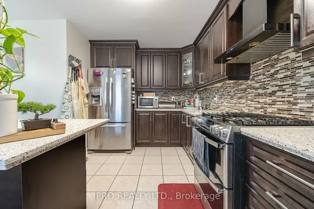 Additional image 16 of 49 Australia Dr