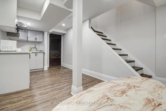 Additional image 21 of 900 Central Park Dr Unit 30