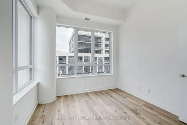 Additional image 16 of 405 Dundas St Unit 215