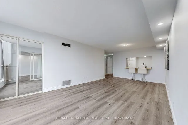 Additional image 8 of 1155 Bough Beeches Blvd Unit 604