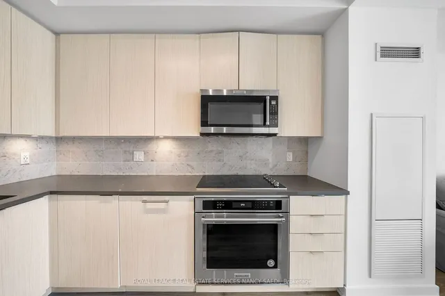 Additional image 13 of 38 Iannuzzi St Unit 2509