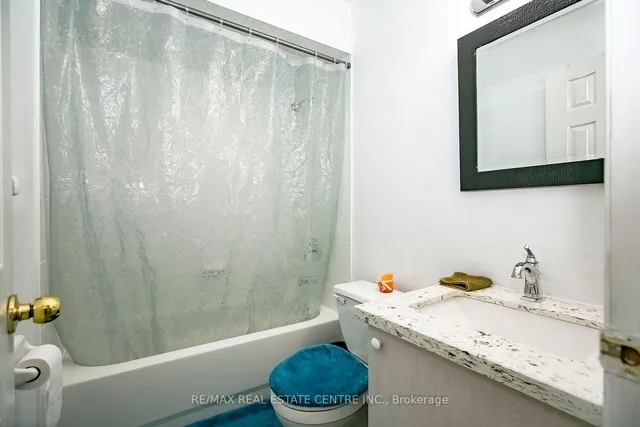 Additional image 25 of 129 Lent Cres