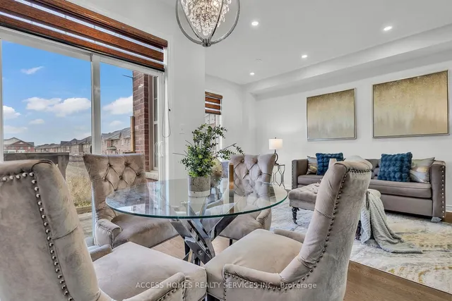 Additional image 13 of 100 Padbury Tr