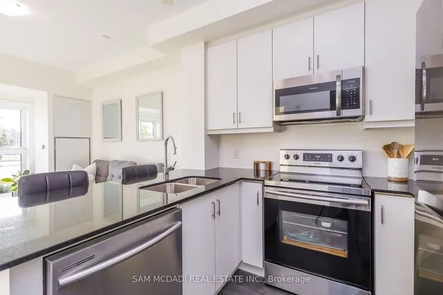 Additional image 9 of 128 Grovewood Common Unit 119