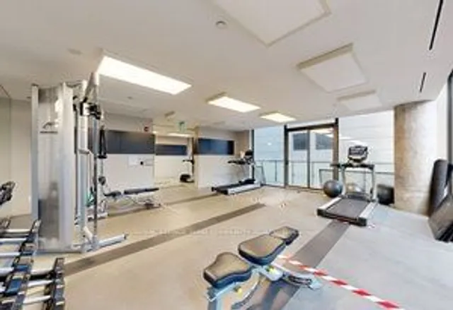 Additional image 27 of 101 Peter St Unit 602