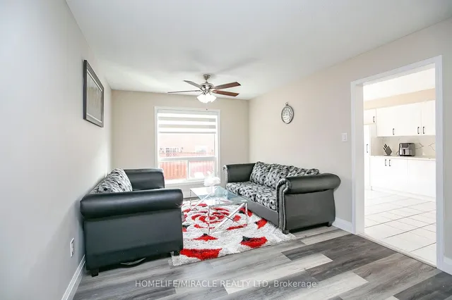 Additional image 11 of 107 Michigan Ave