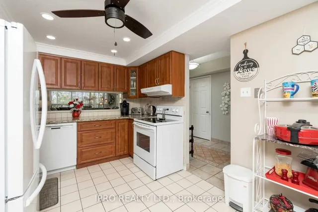 Additional image 8 of 330 Mill St Unit #202