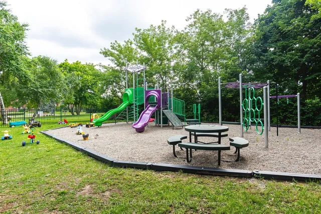 Additional image 17 of 3145 Queen Frederica Dr Unit 802